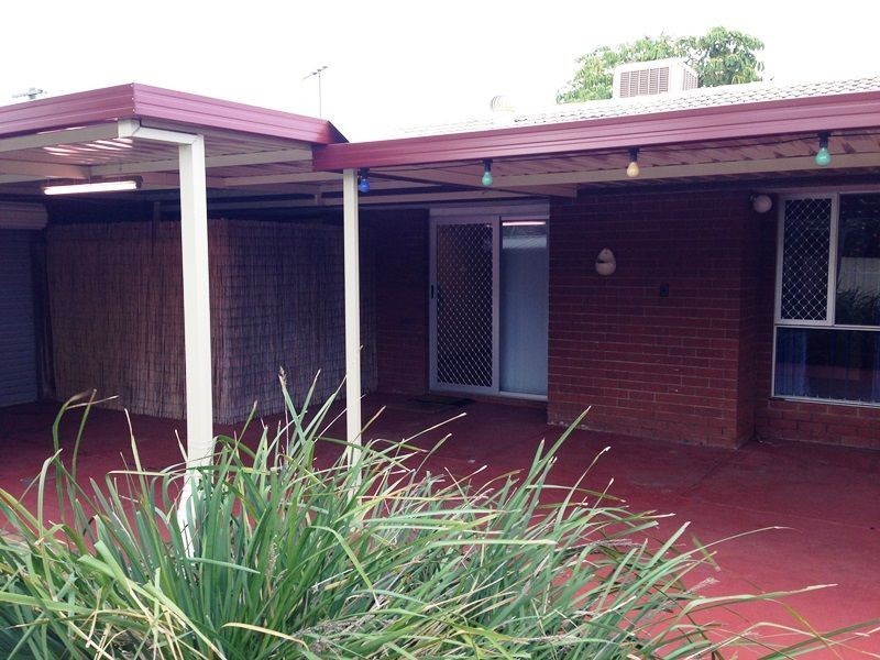 34 Almond Way, Forrestfield WA 6058