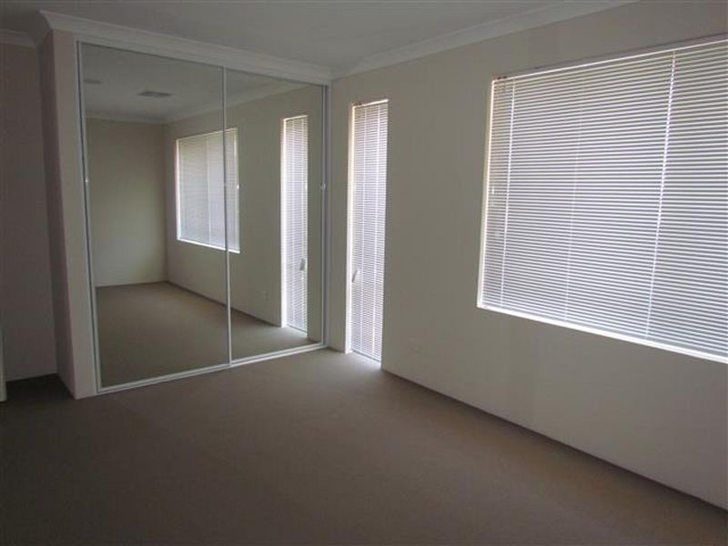 2/7 Gild Street, Cloverdale WA 6105