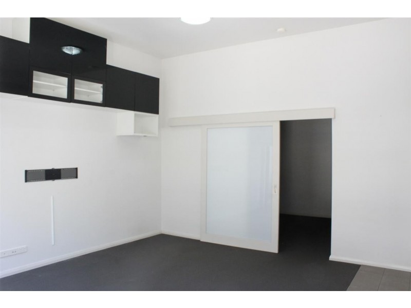 Apartment 1/10 Linkage Avenue, Cockburn Central WA 6164