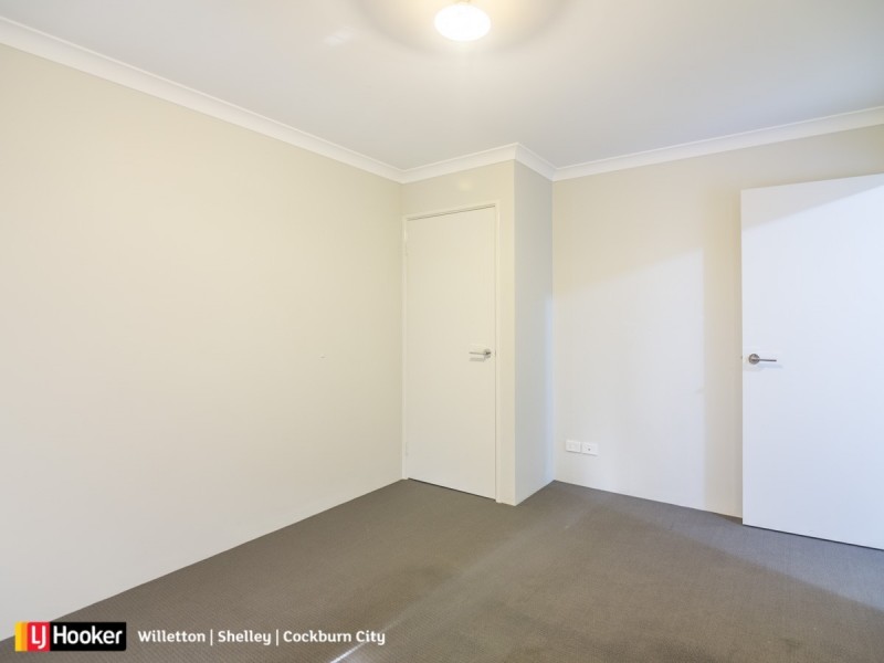 7 Appleton Road, Piara Waters WA 6112