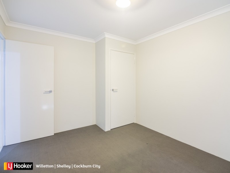 7 Appleton Road, Piara Waters WA 6112