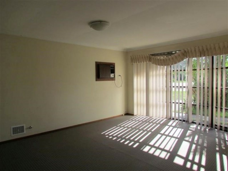 2 Zelkova Way, Parkwood WA 6147