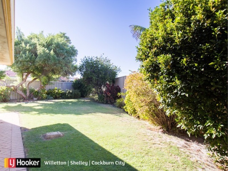8 Joy Close, Willetton WA 6155
