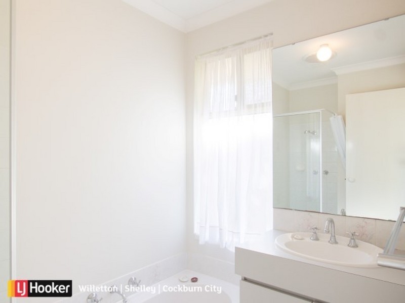 8 Joy Close, Willetton WA 6155