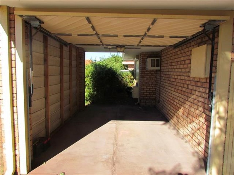 Unit 1/182 Fern Road, Wilson WA 6107