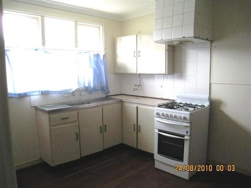 24 Letsom Way, Langford WA 6147