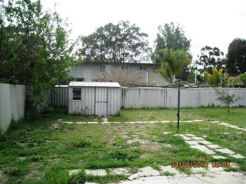 24 Letsom Way, Langford WA 6147