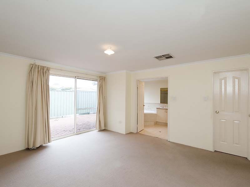 24 Burford Place, Canning Vale WA 6155