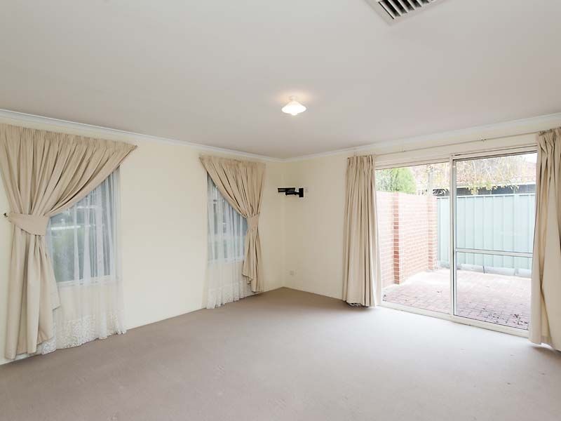 24 Burford Place, Canning Vale WA 6155
