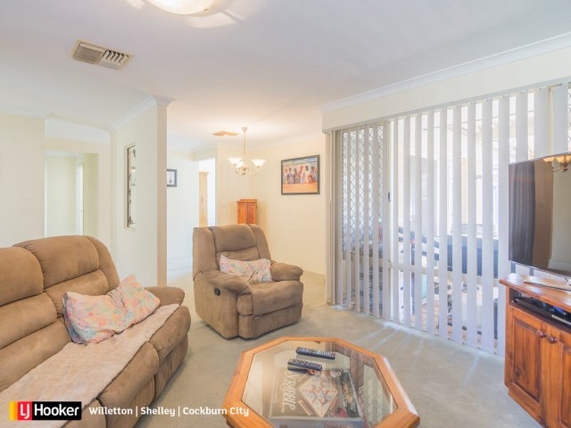 25B Tea Tree Way, Thornlie WA 6108