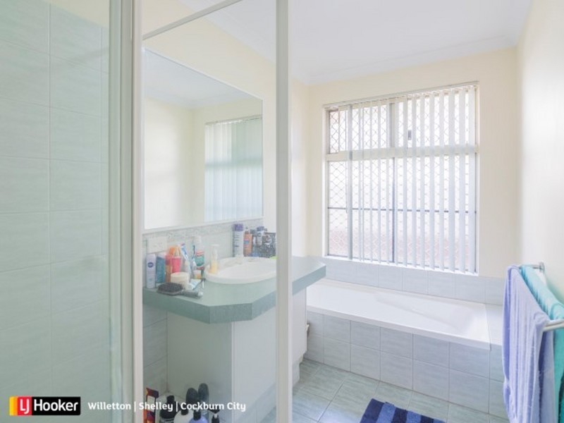 25B Tea Tree Way, Thornlie WA 6108