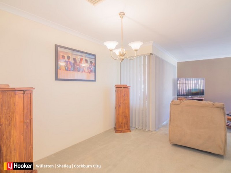 25B Tea Tree Way, Thornlie WA 6108