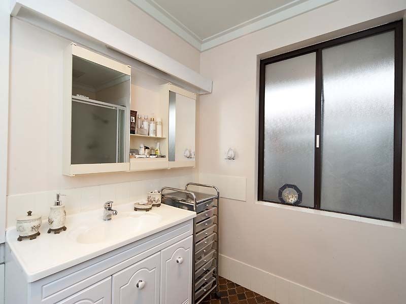 17 Delwood Place, Willetton WA 6155