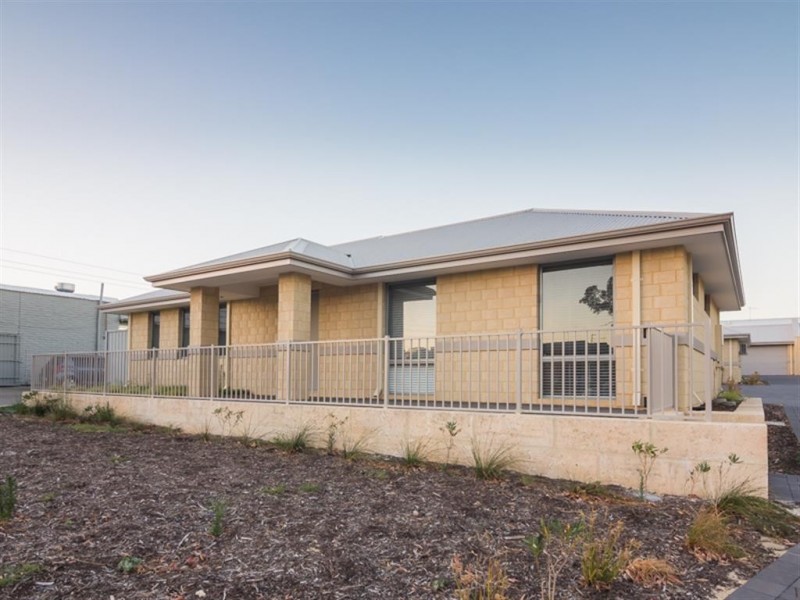 1/65 Eynesford Street, Gosnells WA 6110