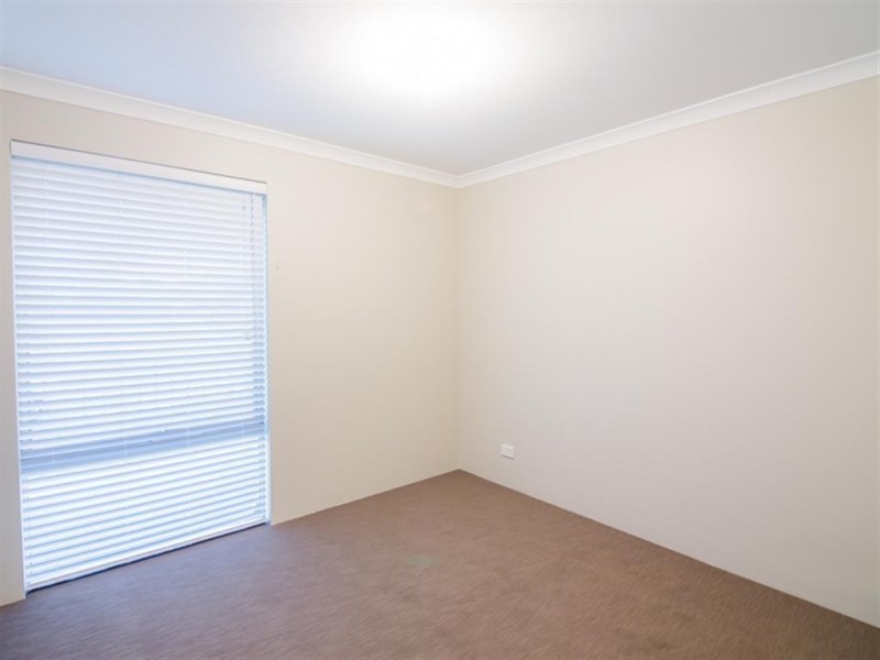 1/65 Eynesford Street, Gosnells WA 6110