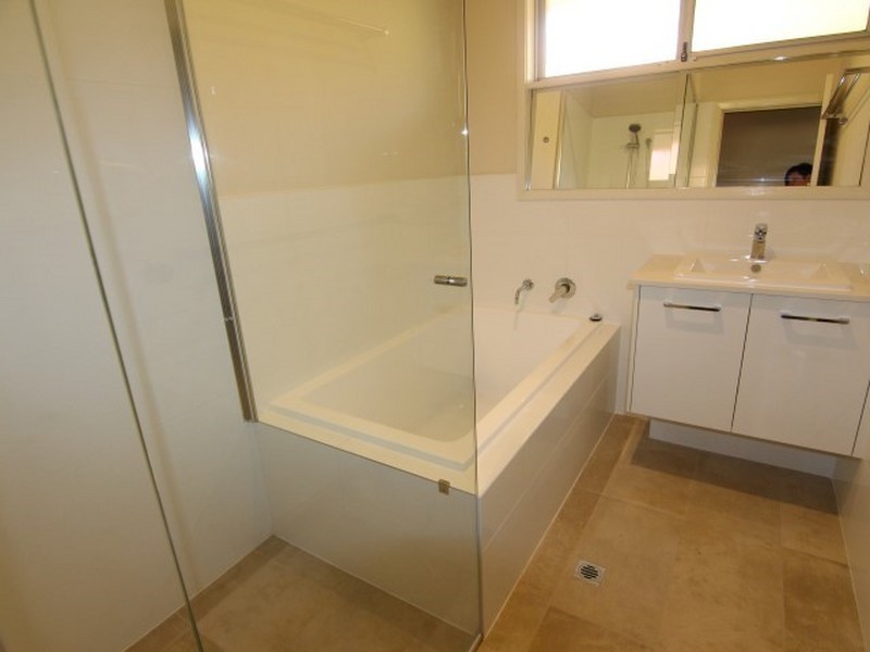 32 Coniston Way, Ferndale WA 6148