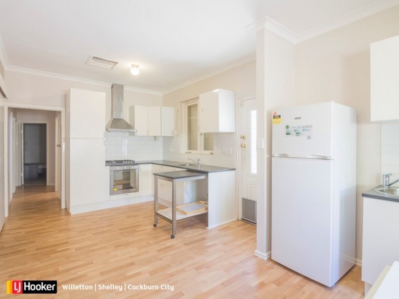 Unit 1/56 Mosaic Street, Shelley WA 6148