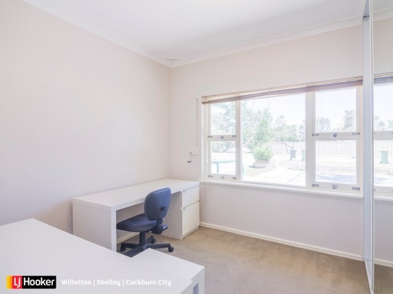 Unit 1/56 Mosaic Street, Shelley WA 6148