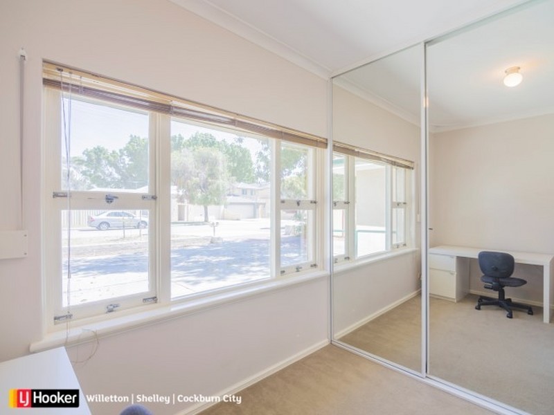 Unit 1/56 Mosaic Street, Shelley WA 6148
