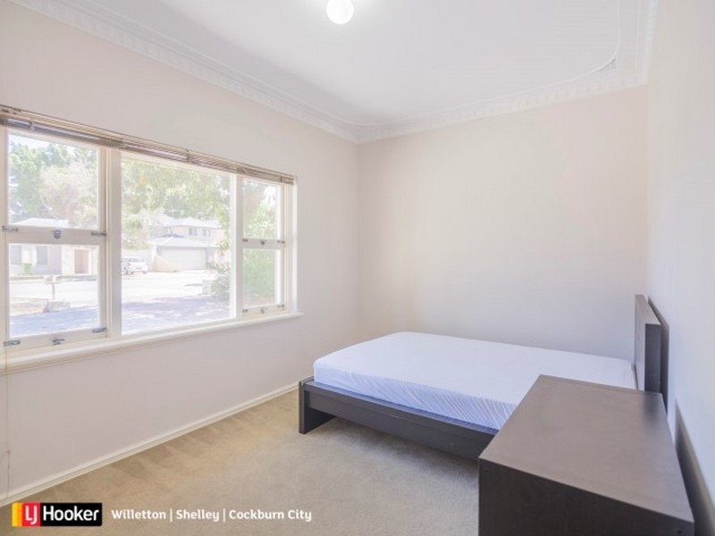 Unit 1/56 Mosaic Street, Shelley WA 6148