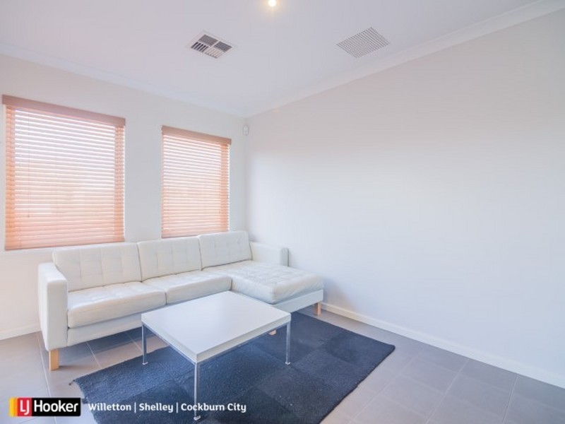 Unit 2/39 Simpson Street, Applecross WA 6153