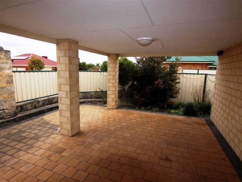 20 Richmand Entrance, Success WA 6164