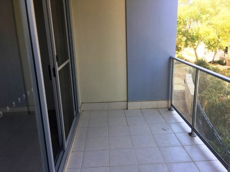 Apartment 20/105 Wentworth Parade, Success WA 6164