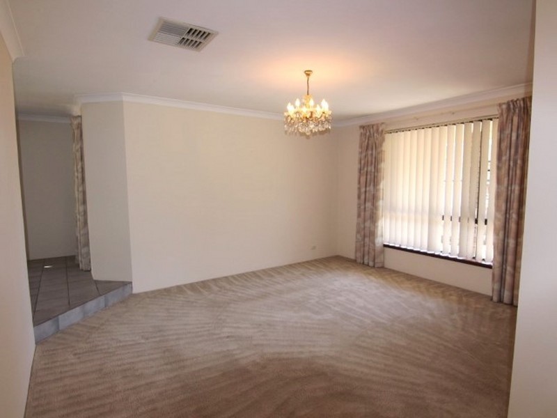 12 Pallas Place, Willetton WA 6155