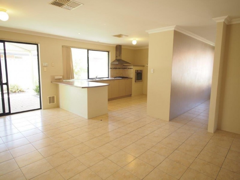 16 Hartwell Way, Secret Harbour WA 6173