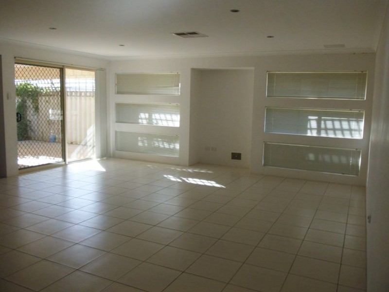 9 Barbados Link, Langford WA 6147