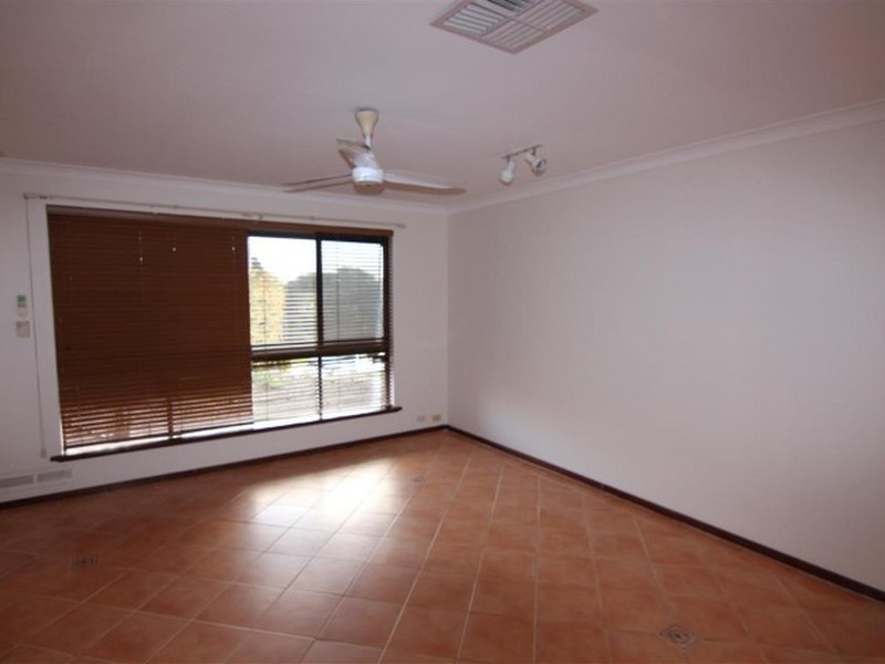 10B Barricade Court, Willetton WA 6155