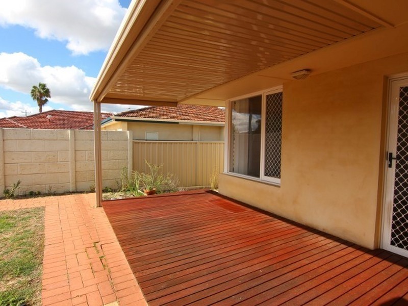 176 Manning Road, Wilson WA 6107