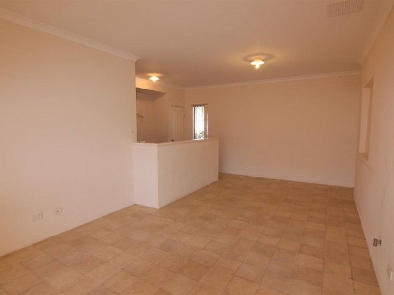 Villa 6/13 Devonshire Terrace, Armadale WA 6112