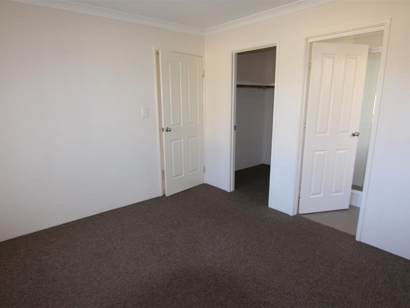 Villa 6/13 Devonshire Terrace, Armadale WA 6112