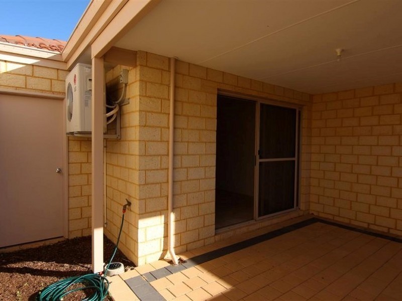 Villa 6/13 Devonshire Terrace, Armadale WA 6112