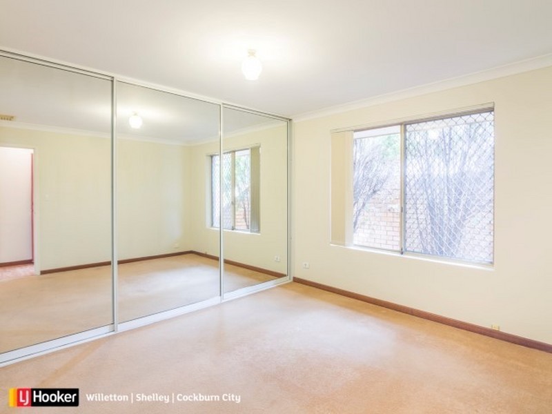 71 Collins Road, Willetton WA 6155