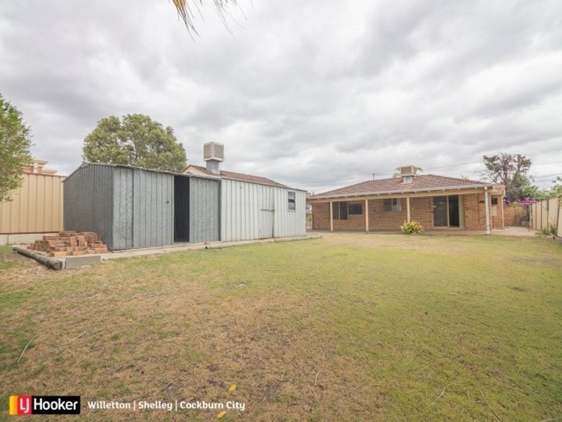 71 Collins Road, Willetton WA 6155