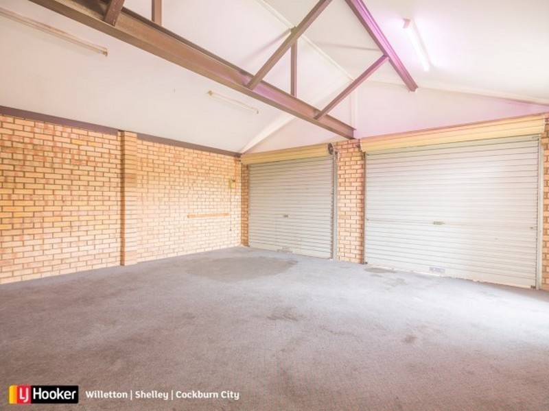 71 Collins Road, Willetton WA 6155