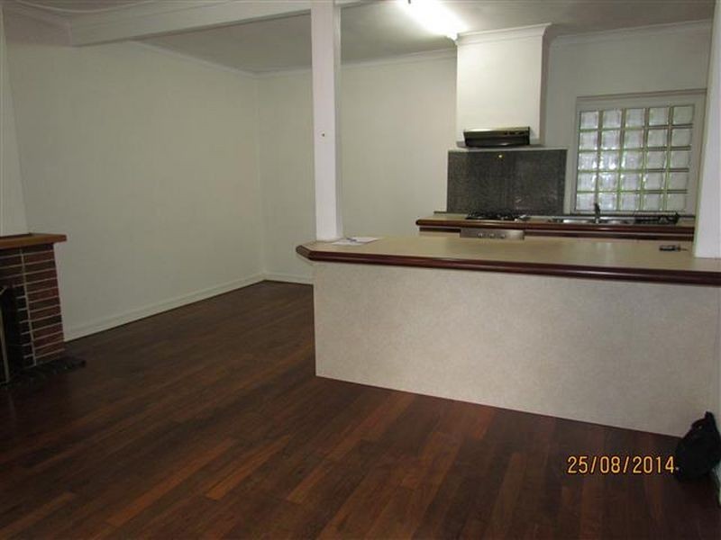 29A Highbury Cresent, Beckenham WA 6107