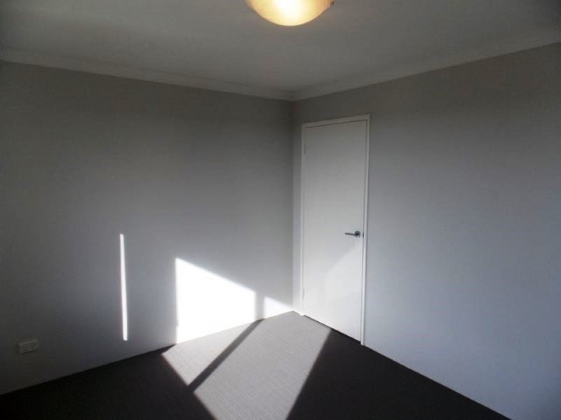 82 Mclaren Ave, Beeliar WA 6164