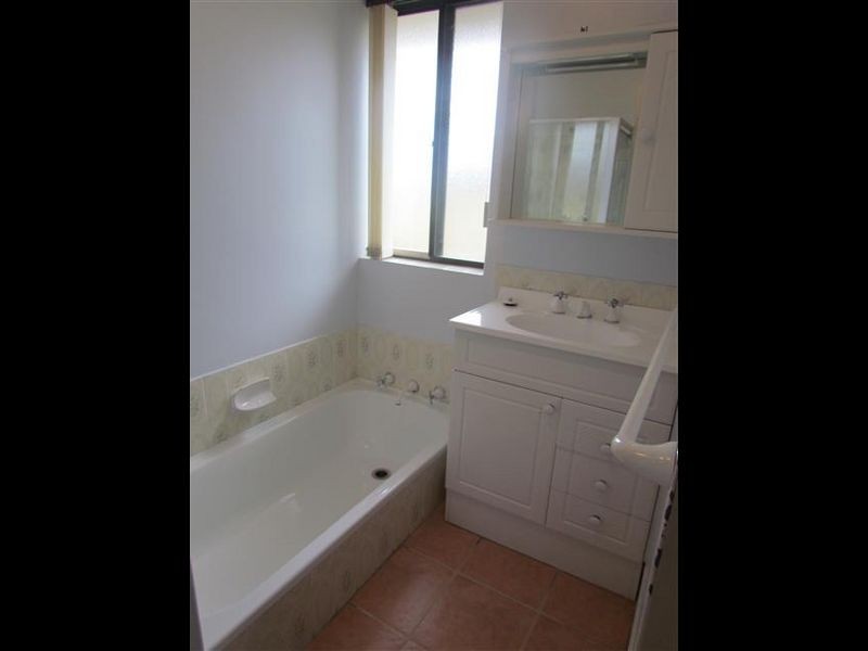 24 Zelkova Way, Parkwood WA 6147