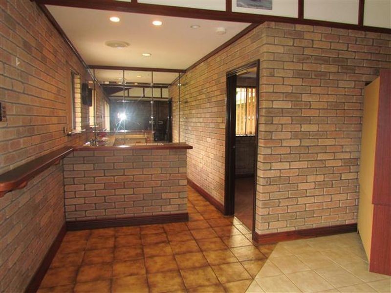 24 Zelkova Way, Parkwood WA 6147