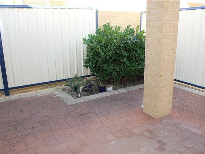 Unit 14/54 Sixth Road, Armadale WA 6112