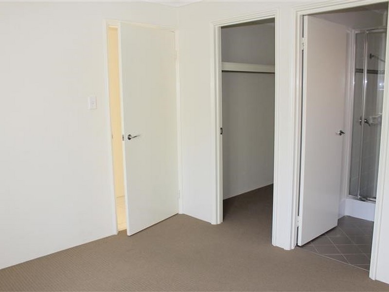 Unit 14/54 Sixth Road, Armadale WA 6112