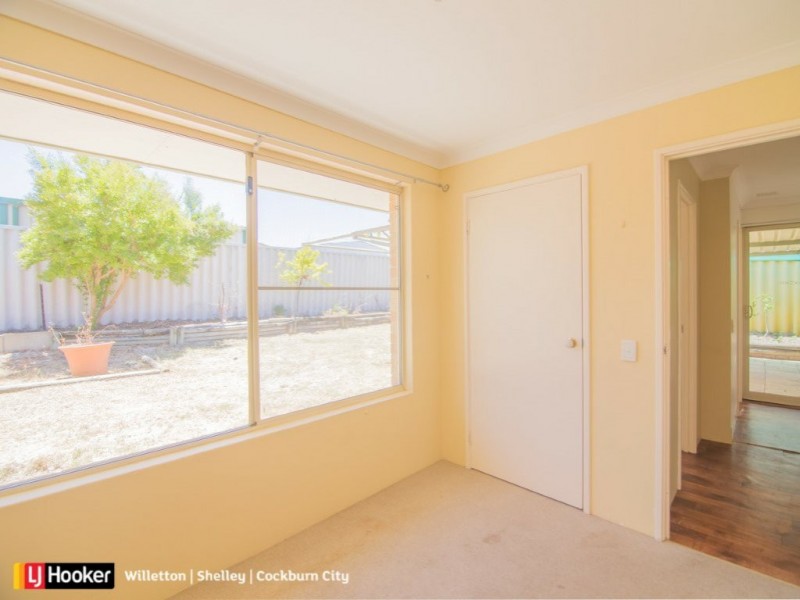 30 Sennet Lane, Warnbro WA 6169