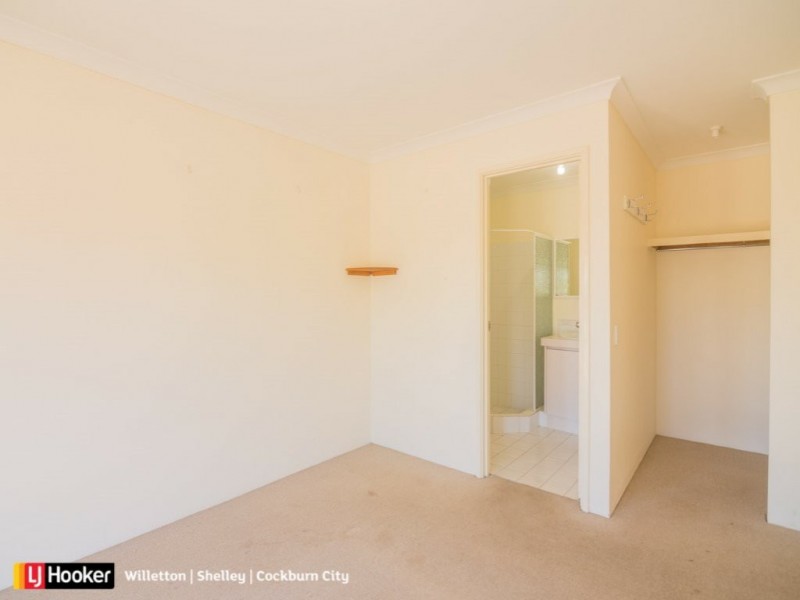 30 Sennet Lane, Warnbro WA 6169