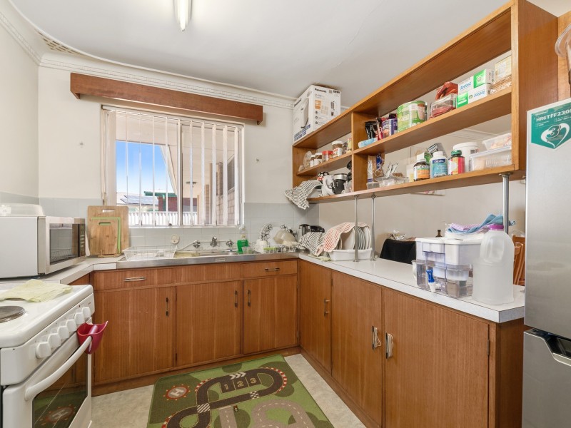 27 Mandora Way, Riverton WA 6148