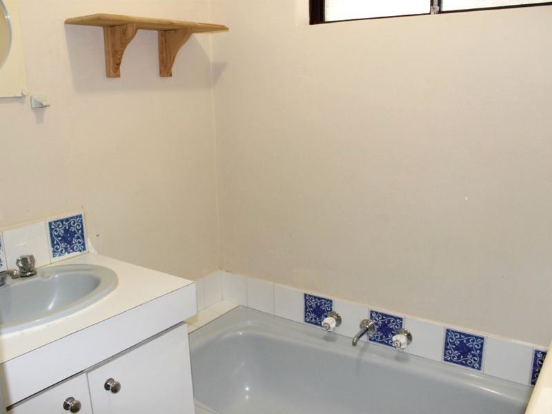 38 Constantine Court, Thornlie WA 6108