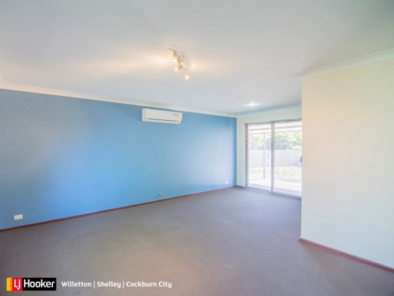 8 Azara Place, Parkwood WA 6147