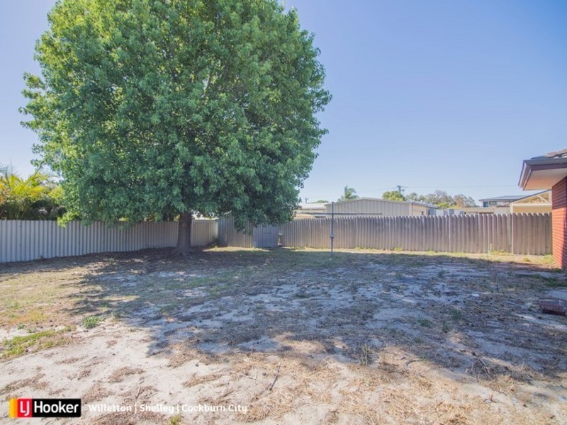 8 Azara Place, Parkwood WA 6147